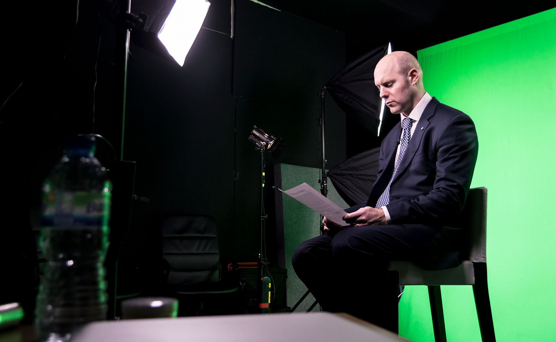 Filming with green screen in a studio