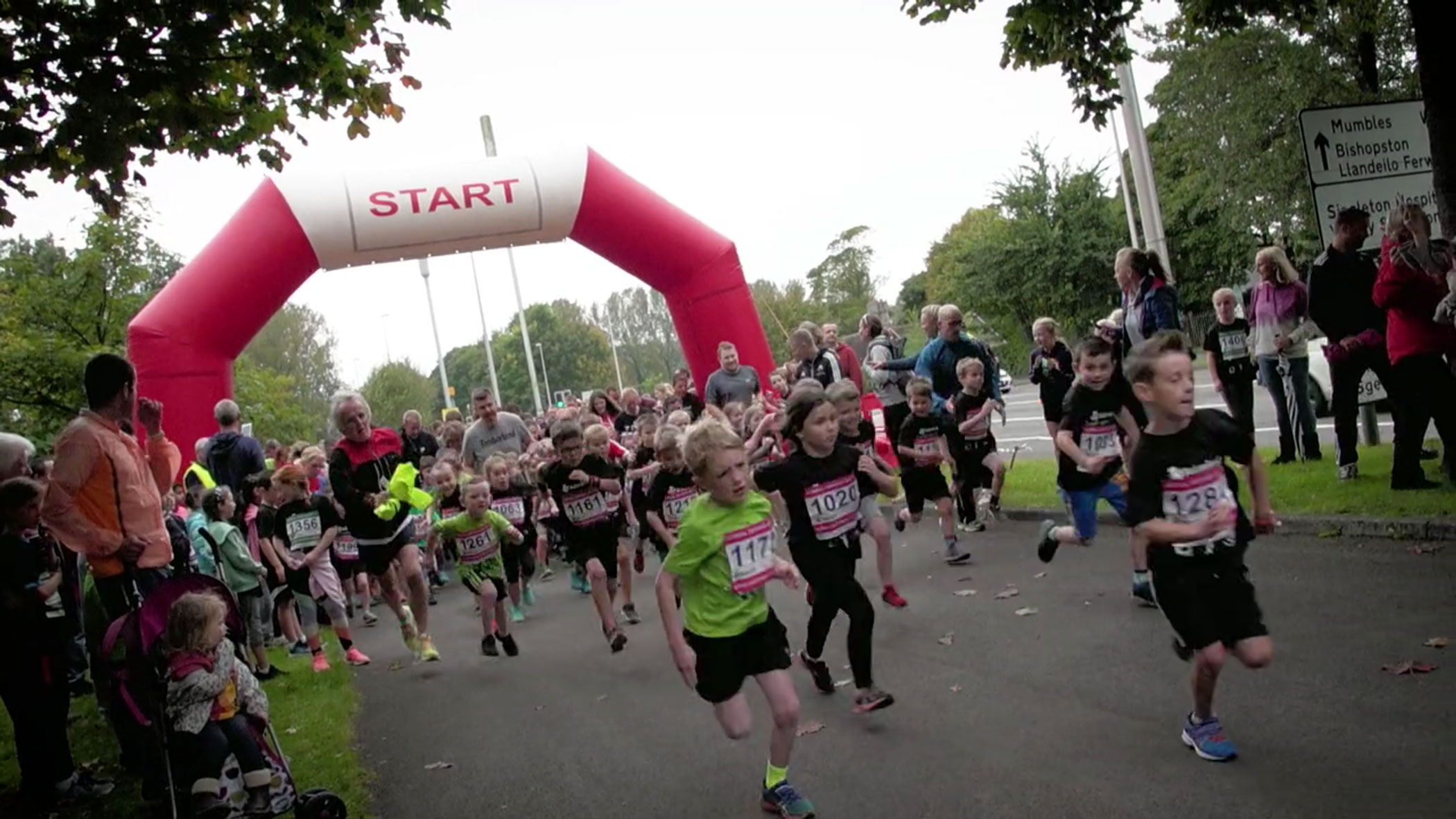 Swansea Bay 10K junior start line